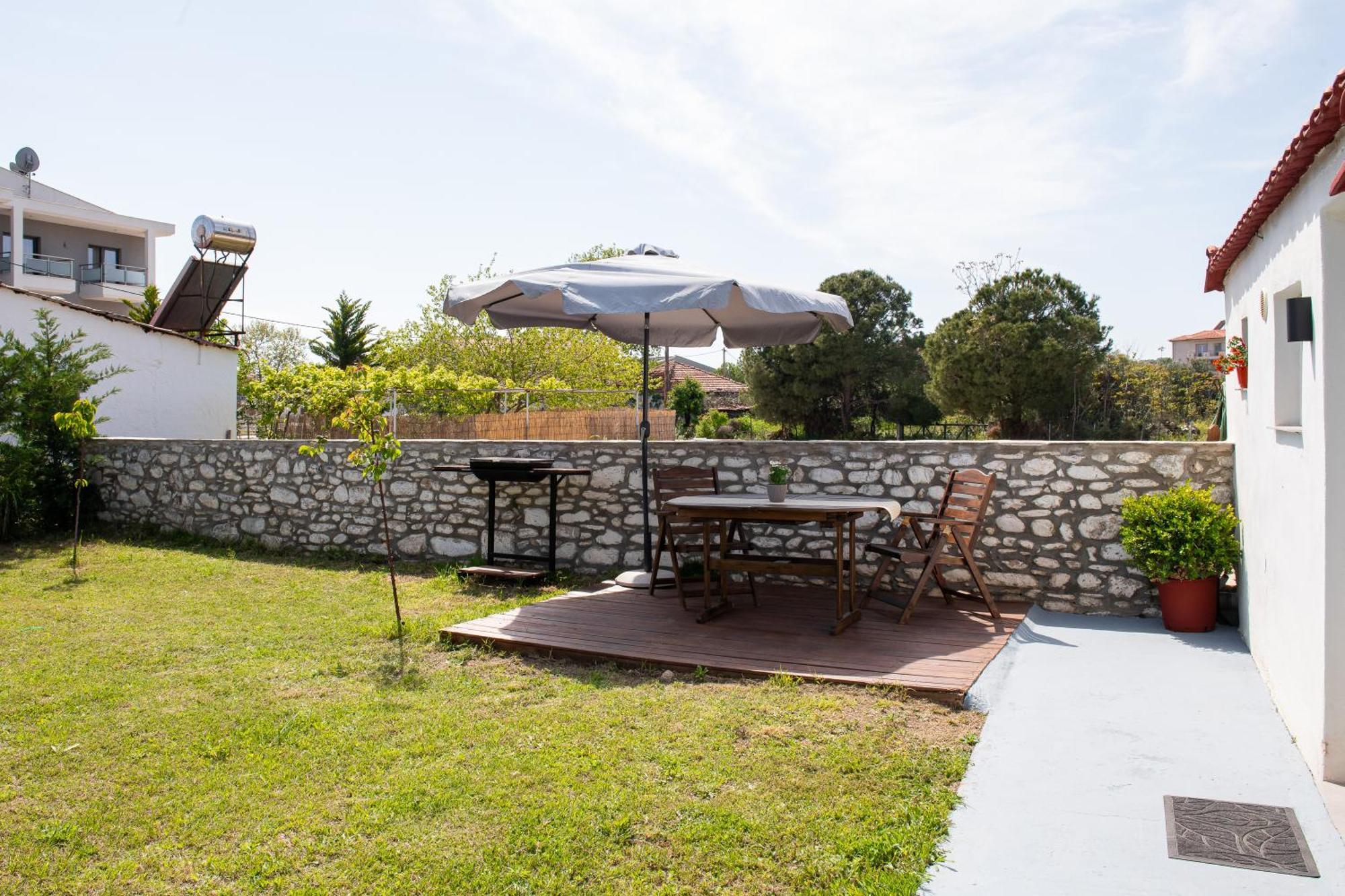 Kentrikon Rooms III & Mint House Limenaria  Exterior foto