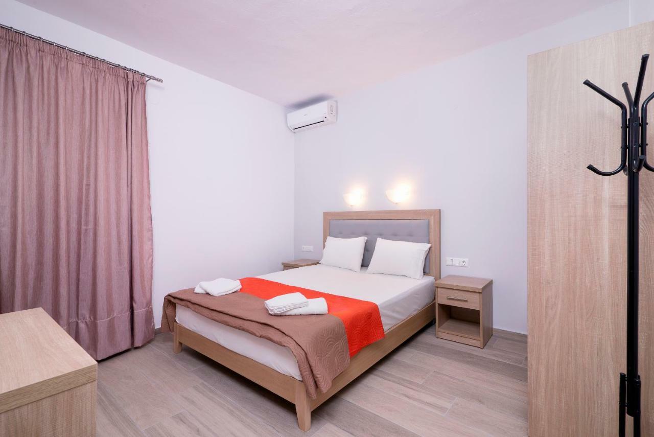Kentrikon Rooms III & Mint House Limenaria  Exterior foto